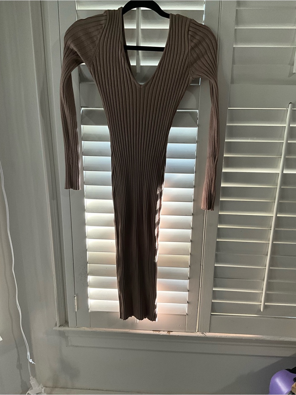 Ribbed V-Neck Long Sleeve Bodycon Dress - Taupe